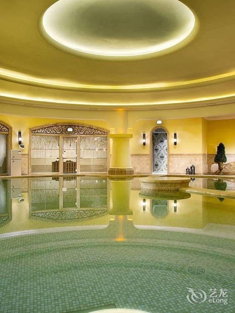 Kunming Oceancube Spa Holiday Hotel エクステリア 写真